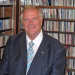 Govt to recommend 1-yr extension for Kim Beazley 