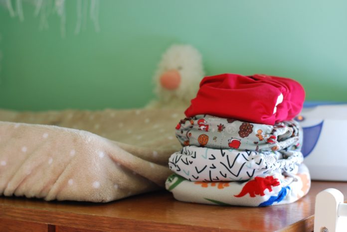 diapers-3476133_1920